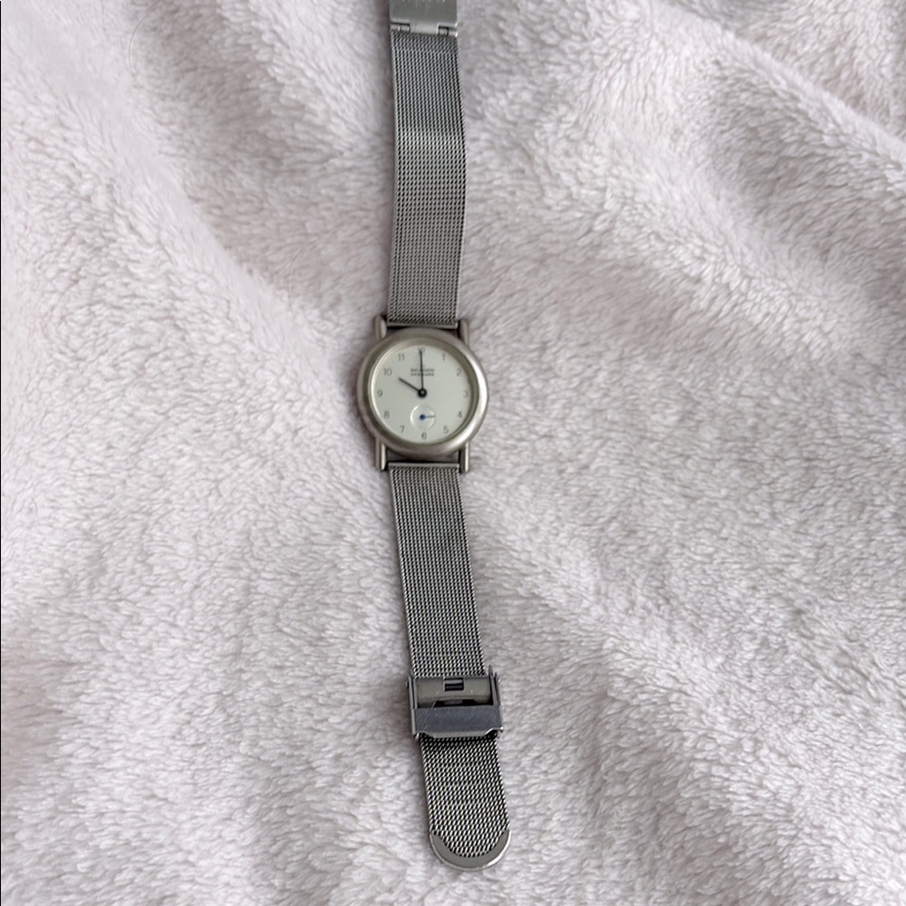 Vintage Skagen Silver Mesh Strap Women's Watch